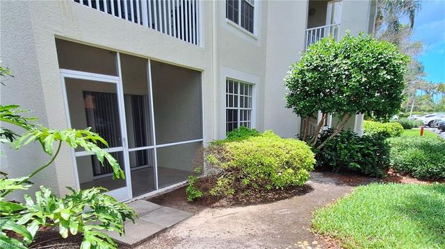 4720 Saint Croix LN 118, Naples, FL 34109