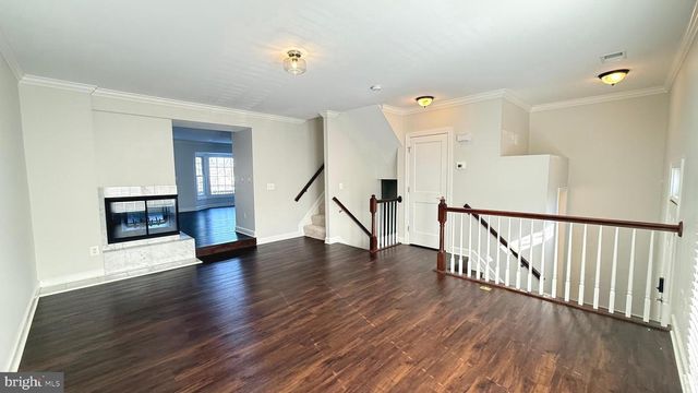 8036 TREVOR PL, Vienna, VA 22182