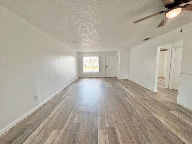 383 WINTER RIDGE BOULEVARD 383, Winter Haven, FL 33881