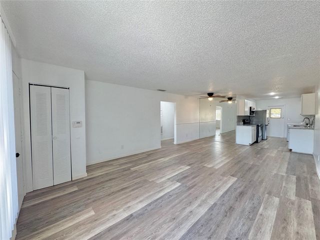 383 WINTER RIDGE BOULEVARD 383, Winter Haven, FL 33881