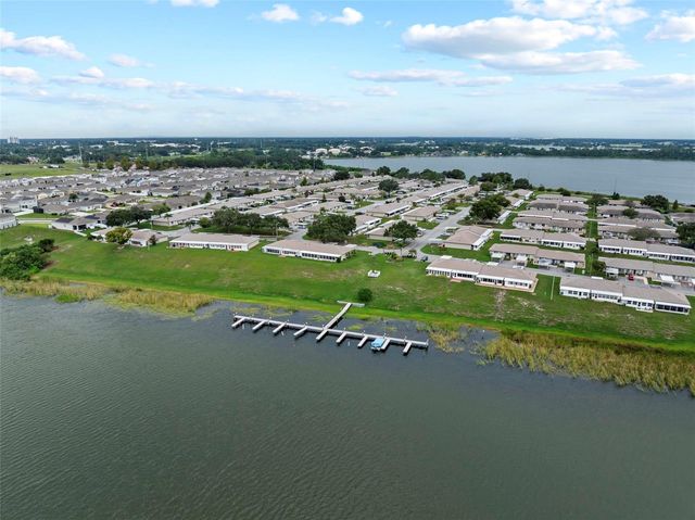 383 WINTER RIDGE BOULEVARD 383, Winter Haven, FL 33881