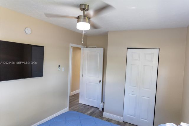 250 NW 14th Way, Dania Beach, FL 33004