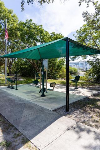 250 NW 14th Way, Dania Beach, FL 33004