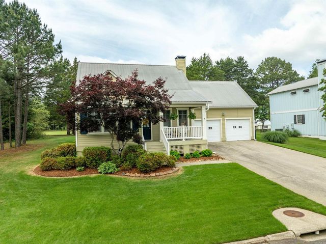 18 Brighton Pointe Lane, Heber Springs, AR 72543