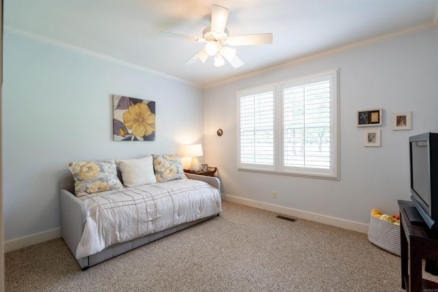 18 Brighton Pointe Lane, Heber Springs, AR 72543
