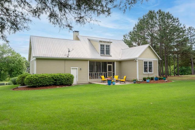 18 Brighton Pointe Lane, Heber Springs, AR 72543