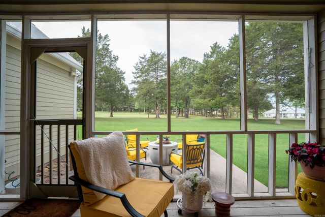 18 Brighton Pointe Lane, Heber Springs, AR 72543