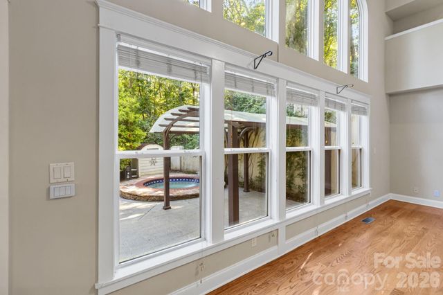 6 Kit Court, Fletcher, NC 28732