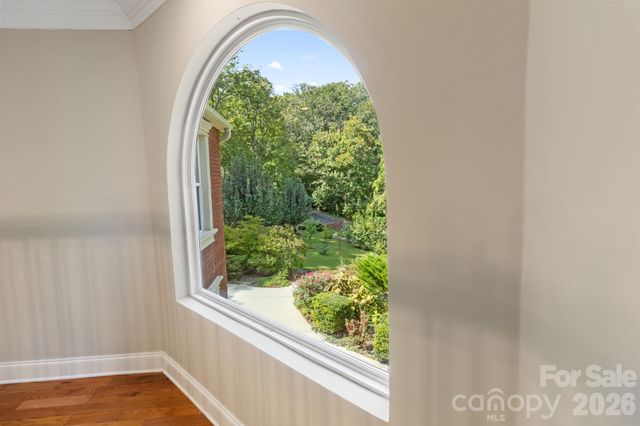 6 Kit Court, Fletcher, NC 28732