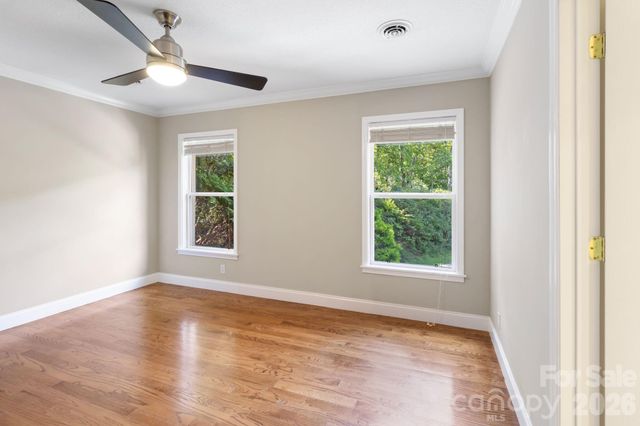 6 Kit Court, Fletcher, NC 28732