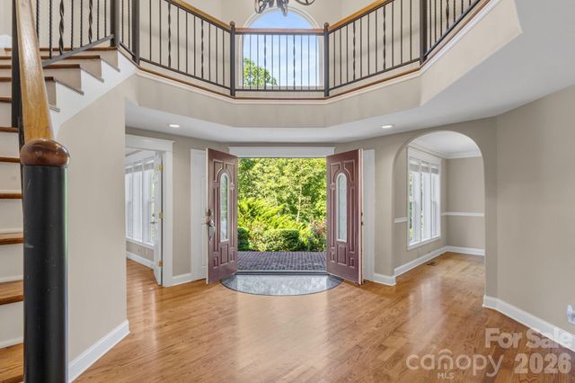 6 Kit Court, Fletcher, NC 28732