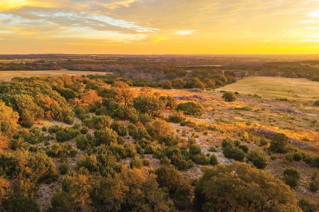 6729 US HWY 281 Highway, Lampasas, TX 76550