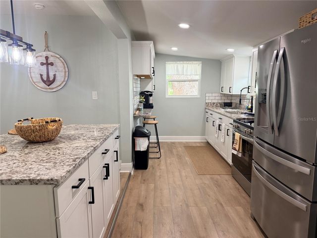 915 W MAIN STREET, Lake Hamilton, FL 33851