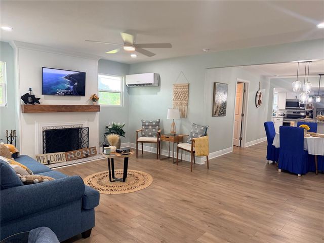 915 W MAIN STREET, Lake Hamilton, FL 33851