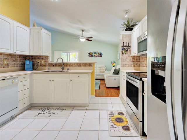 5022 SEAGRASS DRIVE, Venice, FL 34293