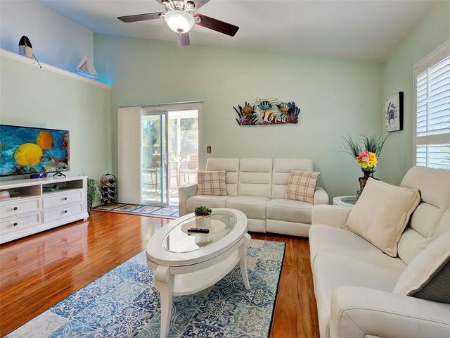 5022 SEAGRASS DRIVE, Venice, FL 34293