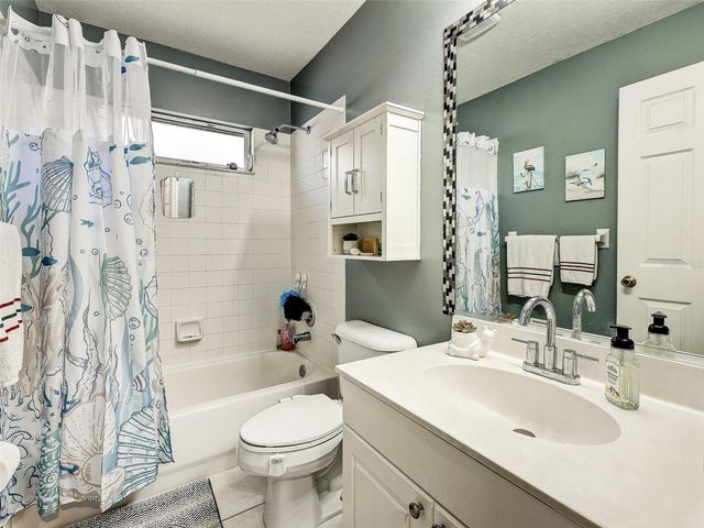 5022 SEAGRASS DRIVE, Venice, FL 34293