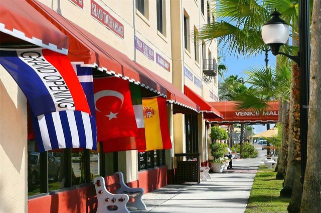 5022 SEAGRASS DRIVE, Venice, FL 34293