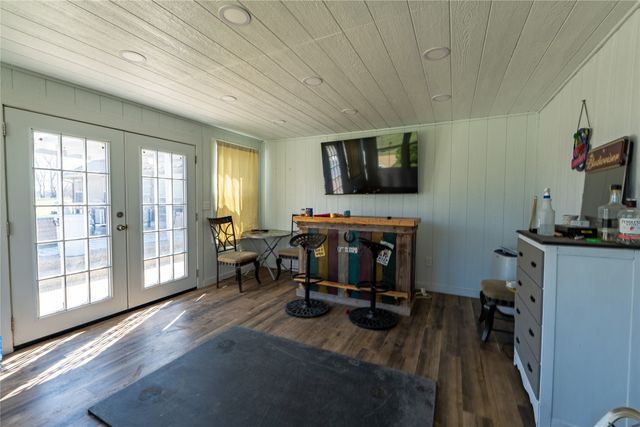 611 Gladness, Rhome, TX 76078