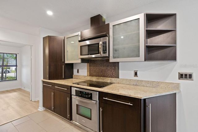 1963 COBBLESTONE WAY, Clearwater, FL 33760