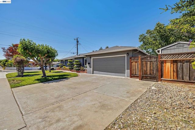 802 Olivina Ave, Livermore, CA 94551