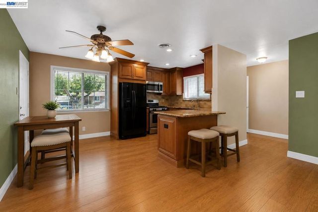 802 Olivina Ave, Livermore, CA 94551