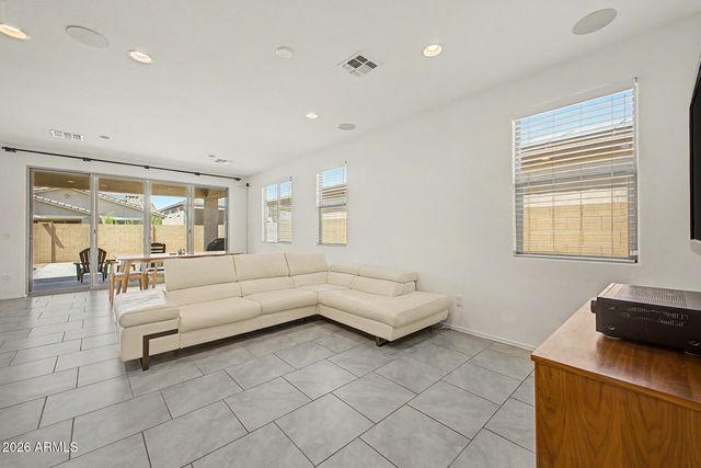 802 W JUDI Drive, Casa Grande, AZ 85122