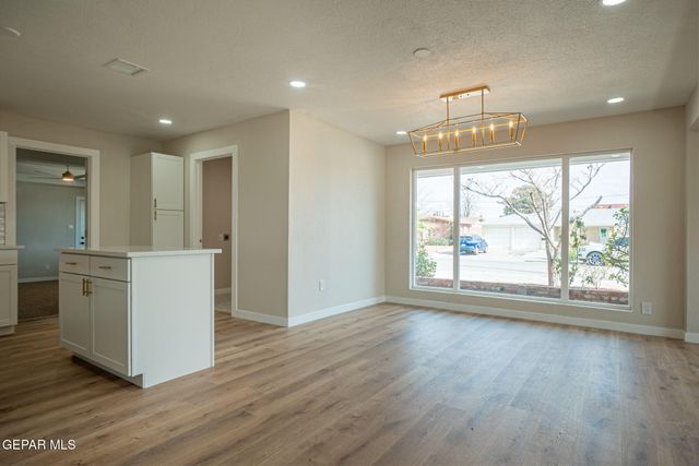 3203 Shetland Road, El Paso, TX 79925