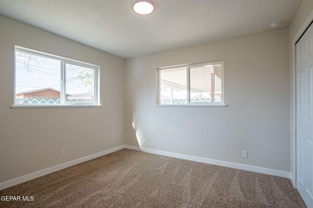 3203 Shetland Road, El Paso, TX 79925