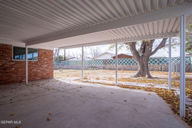 3203 Shetland Road, El Paso, TX 79925