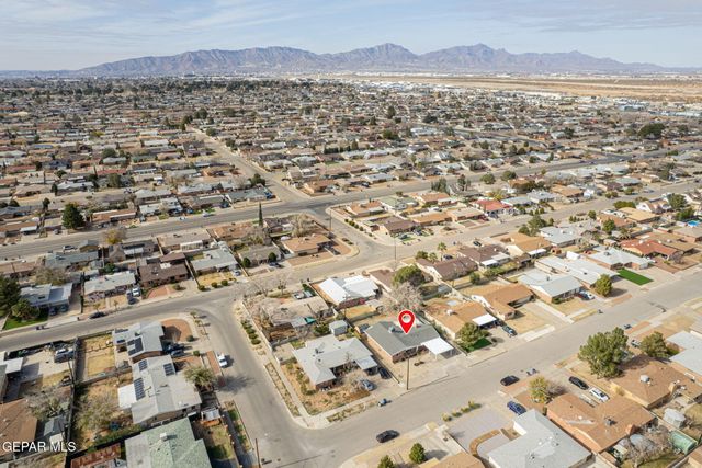 3203 Shetland Road, El Paso, TX 79925