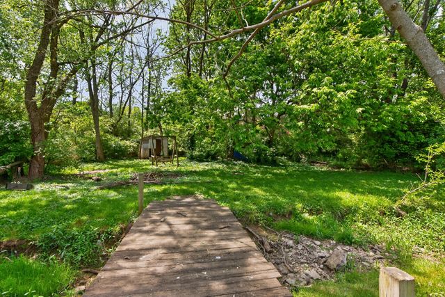 178 Old Post Road, Paris, KY 40361