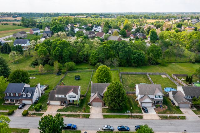 178 Old Post Road, Paris, KY 40361