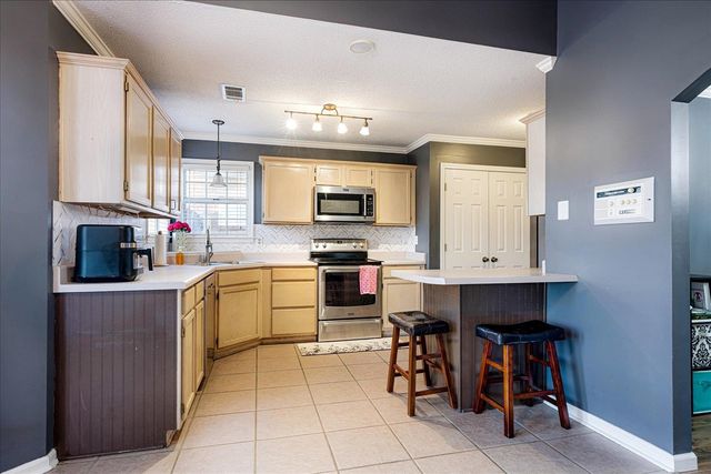 6435 GILLIA CIR S, Bartlett, TN 38135