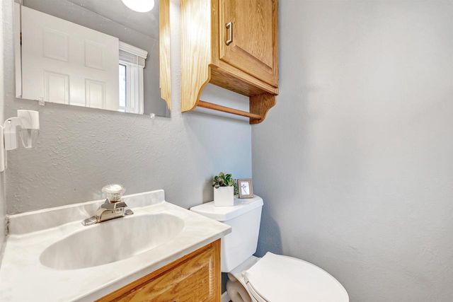 2624 EAST RIVER DRIVE, Green Bay, WI 54301