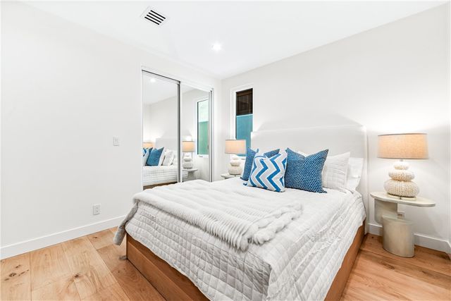 541 4th, Manhattan Beach, CA 90266