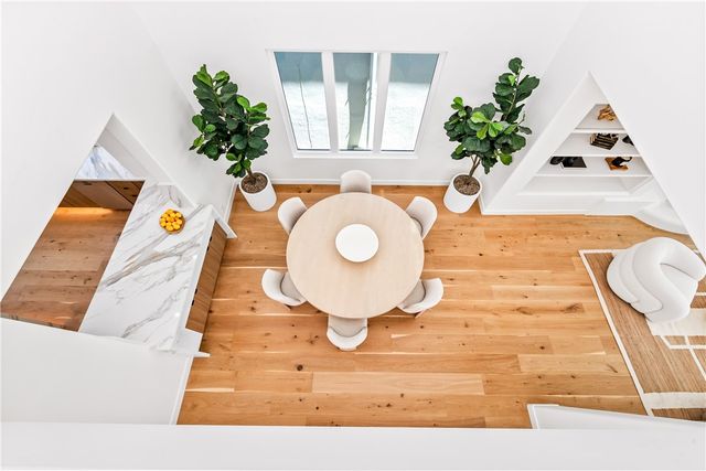 541 4th, Manhattan Beach, CA 90266