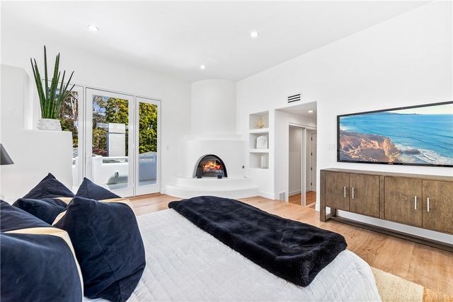 541 4th, Manhattan Beach, CA 90266