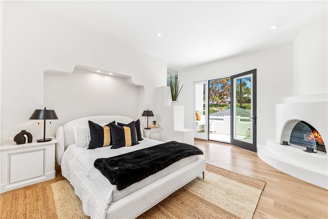 541 4th, Manhattan Beach, CA 90266