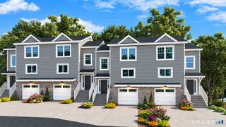 7 Bruno Court, Seymour, CT 06483