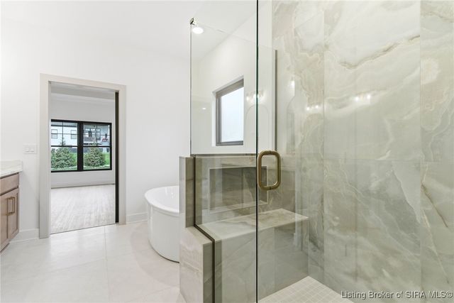 707 Lillian Way, Jeffersonville, IN 47130