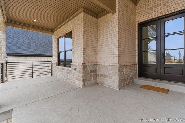 707 Lillian Way, Jeffersonville, IN 47130