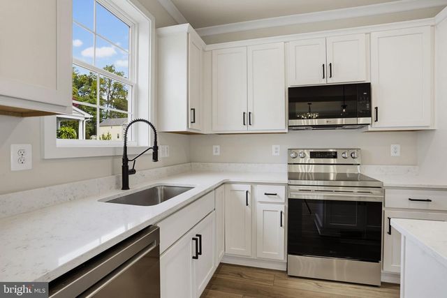 3646 OTIS AVE, Edgewater, MD 21037