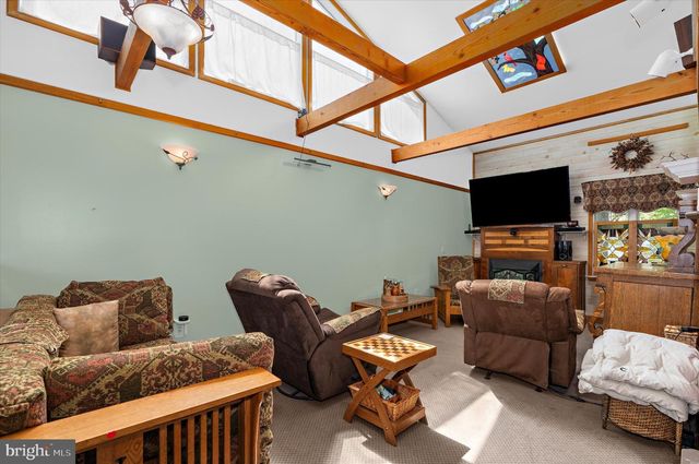 7007 DOVER AVE, North Beach, MD 20714