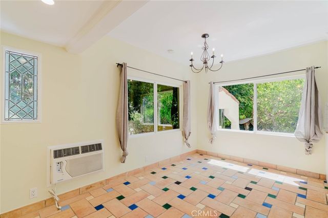 11036 Fruitland, Studio City, CA 91604