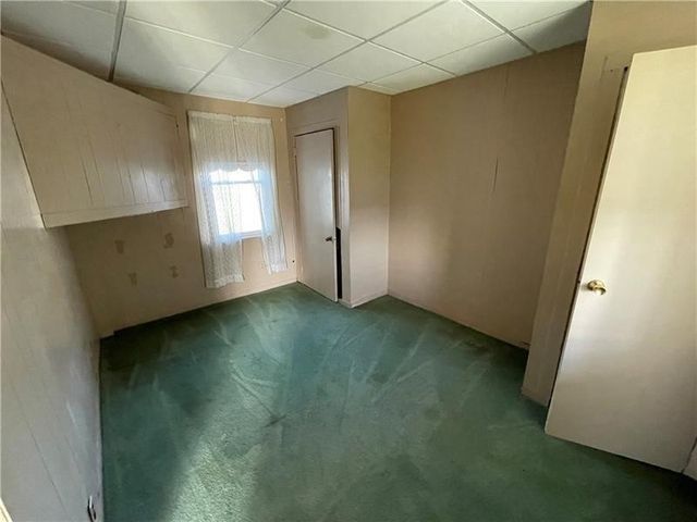 211 S Walnut St, New Castle, PA 16101