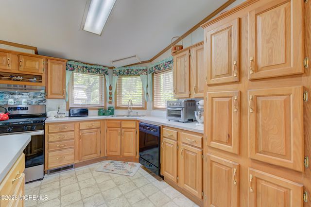 25 Village Road, Morganville, NJ 07751