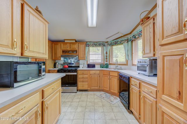 25 Village Road, Morganville, NJ 07751