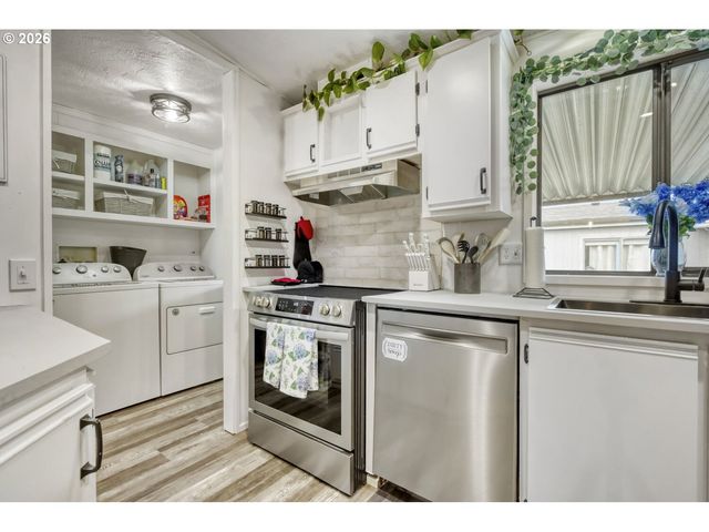 15146 Se 122ND Ave, Clackamas, OR 97015