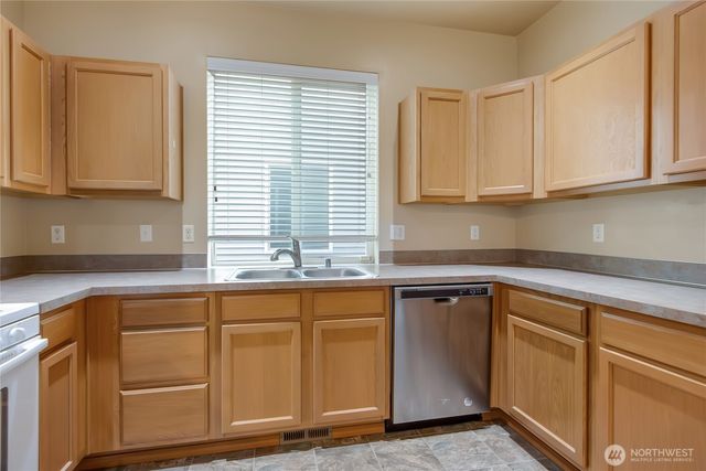 1625 181st Street E, Spanaway, WA 98387